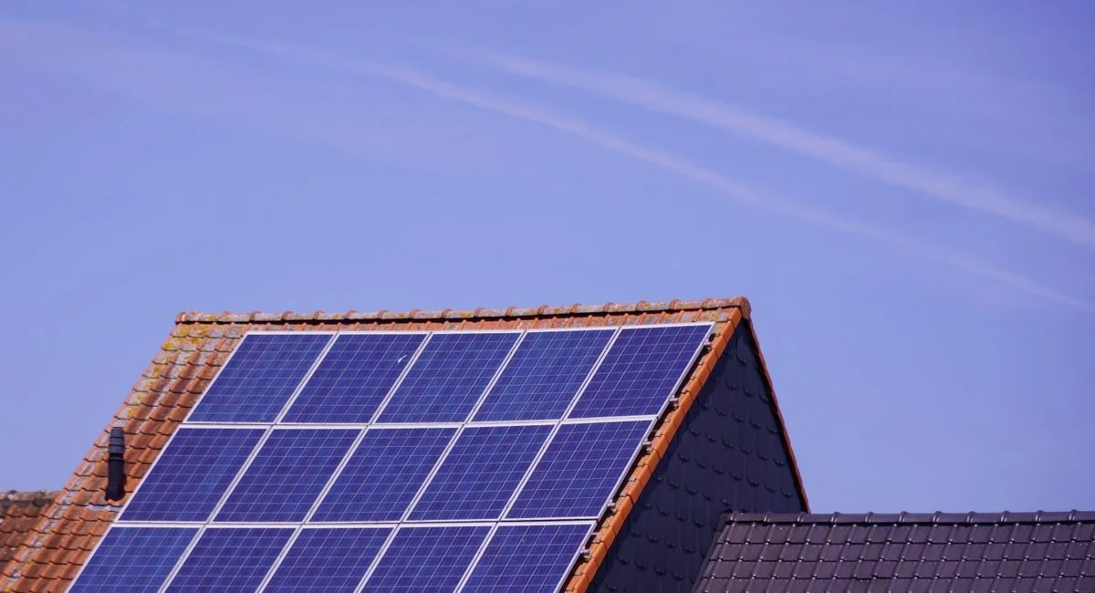 Les 5 pièges cachés des kits solaires 6000W avec batterie que 90% des acheteurs ignorent