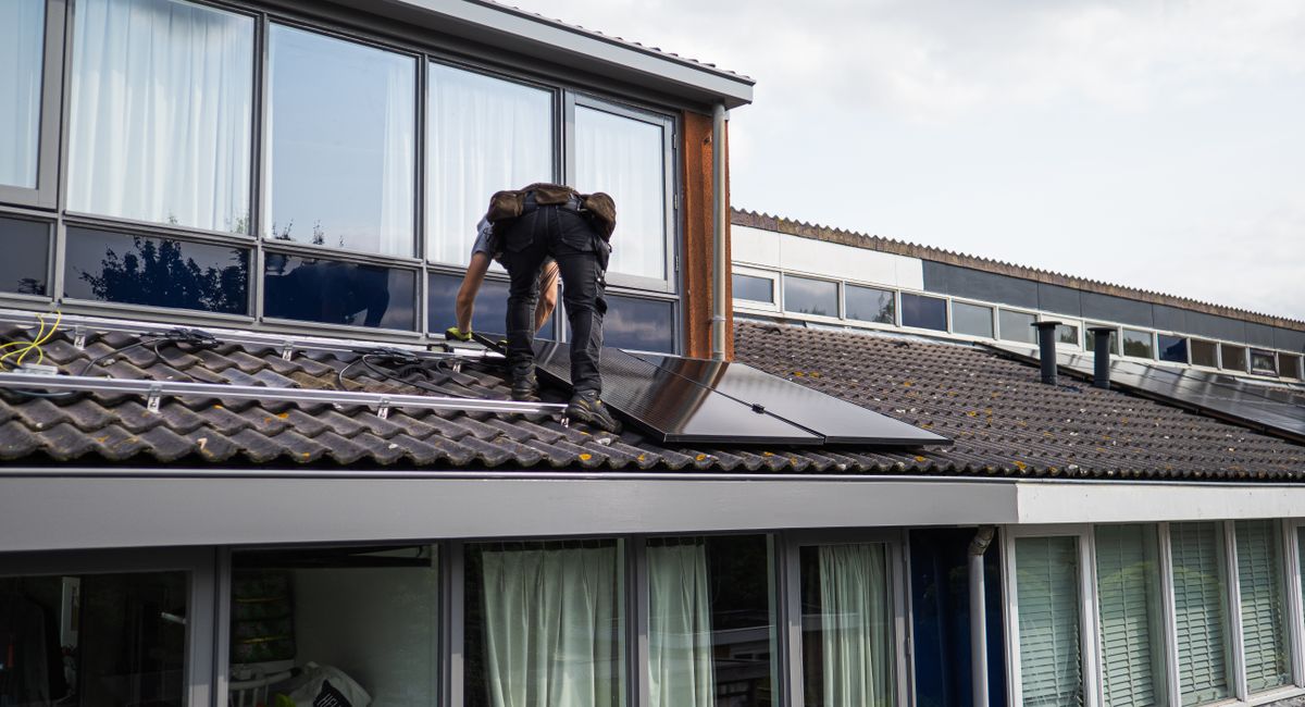 Le chauffe-eau solaire à thermosiphon décrypté, de la physique aux aides financières